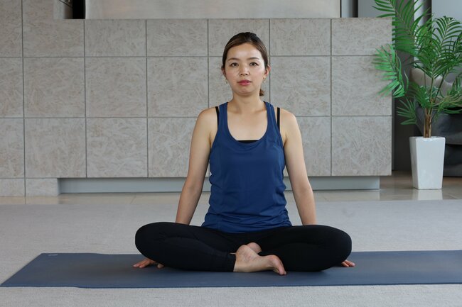疲労回復のプロが教える「7つのストレッチ」、寝てすぐ“勝負の3時間”を深い眠りに【実践写真付き】