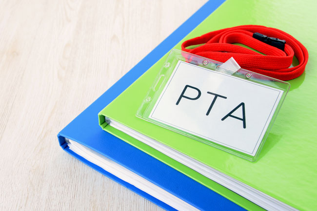 PTA内で3股不倫も!「モンスターママ友・パパ友」事例集