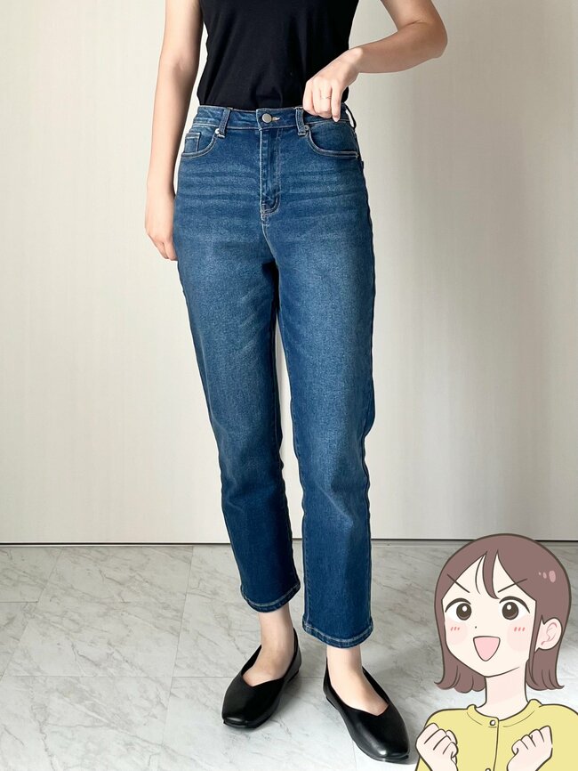 「何回もリピート中」無印良品の“2990円パンツ”がデニムなのに動きやすい！「体型カバーができる」「太ももが綺麗に収まります」