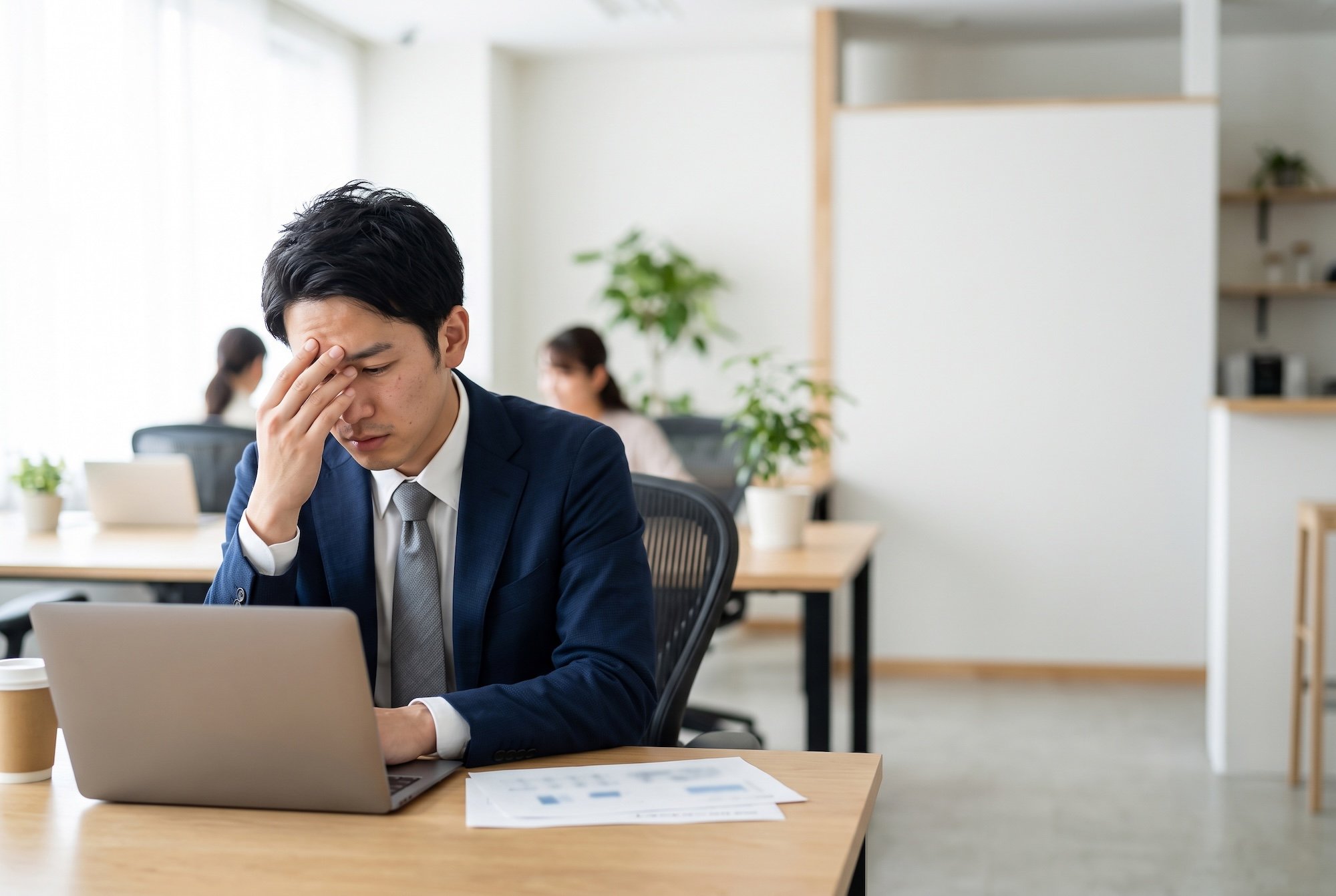 「中年の危機」でそのまま潰れてしまう人の特徴・ワースト1
