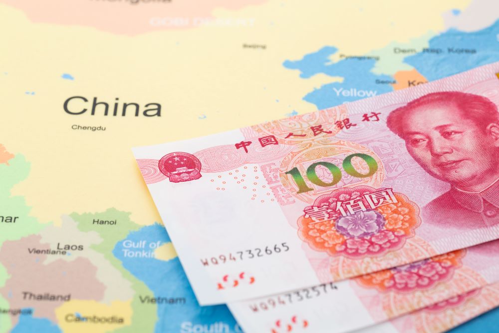 「金」先物が2400ドル突破!中国・インドが爆買い「近い将来、4000ドルに上昇」強気予測も