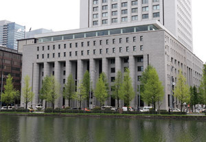 ついに銀行界で貸出金利0%、もはや融資ではない