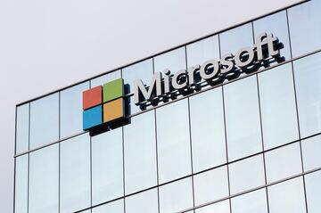 中国ハッカー集団が電子メールを標的　マイクロソフトが警告