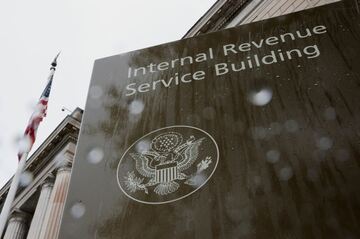 トランプ政権、NPOの免税資格に異議を唱える方法を検討