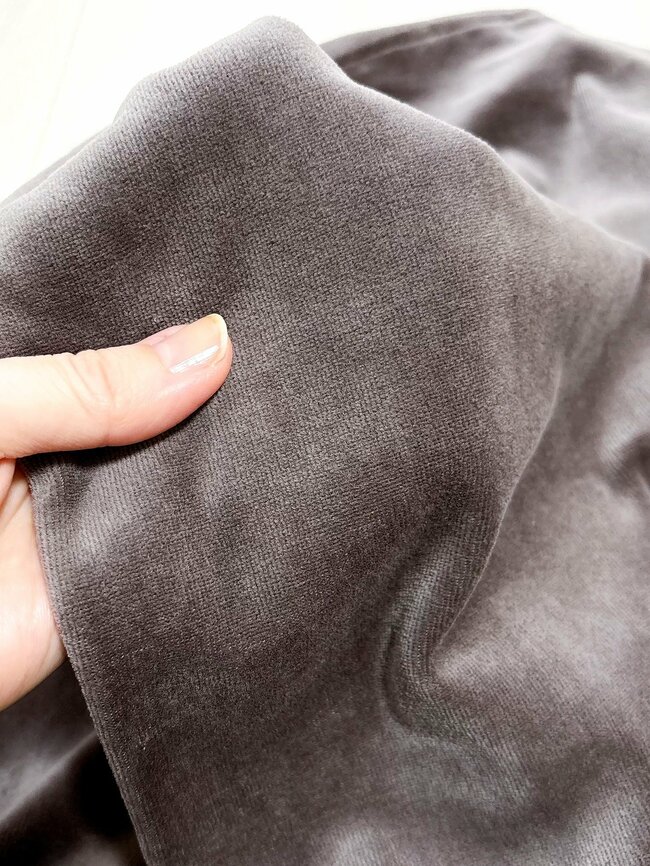 サッと羽織るだけで気持ちいい！無印良品の「ふんわりパーカー」家でも外でも手放せない！《購入レビュー》