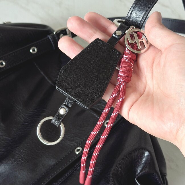 「まじで可愛い」「高見えする」ニコアンドの“収納力ばつぐんバッグ”荷物が多い日に大助かり！「とても使いやすいです！いっぱい入ります」