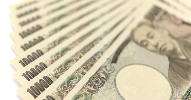 一律10万円給付」で生活保護を放置しなかった厚労省の意外な英断 ...