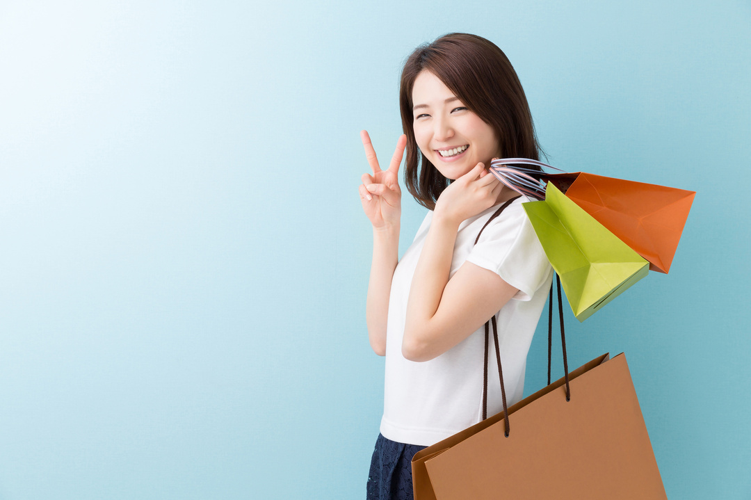 バーゲンで後悔しない、正しい「お買い得服」の選び方