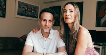 米国の婚前契約書に変化、「離職」条項求める人々