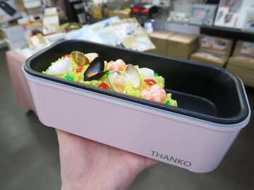 最速14分で炊ける弁当箱サイズの炊飯器に新色のさくら色と藍色