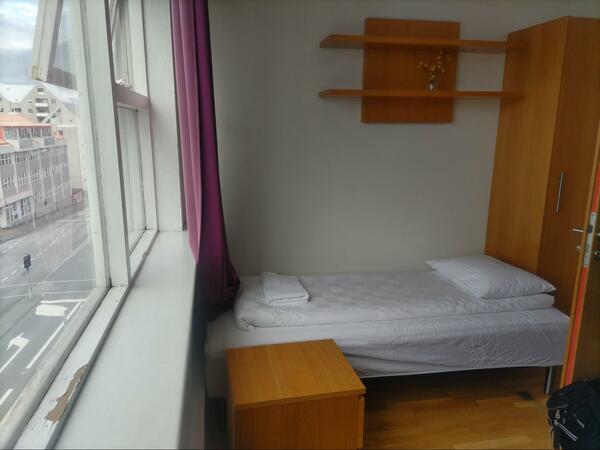 シンプルな部屋だった（提供=筆者）