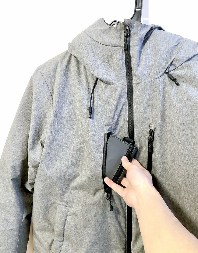 もう普通の財布に戻れないかも…！ダイソーの「お札が入るミニ財布」ガバッと開いて使いやすい！