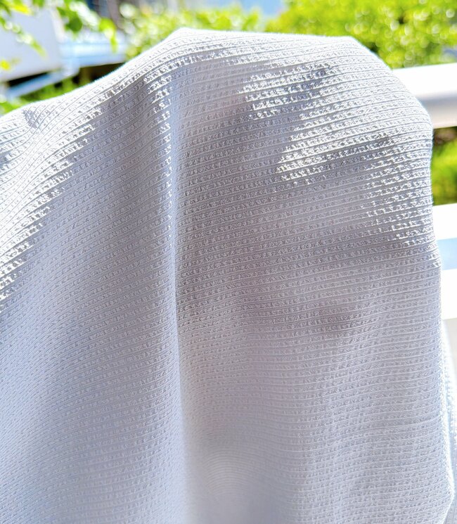 「めちゃ涼しい」「今年で4本目です」無印良品の“風を通すパンツ”が全色揃えたいレベルの名品…！「炎天下でも快適に過ごせました」【購入レビュー】
