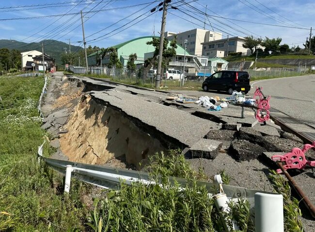 地震後の輪島市の高台側（河井町・輪島中学校の東側）における地盤の状態