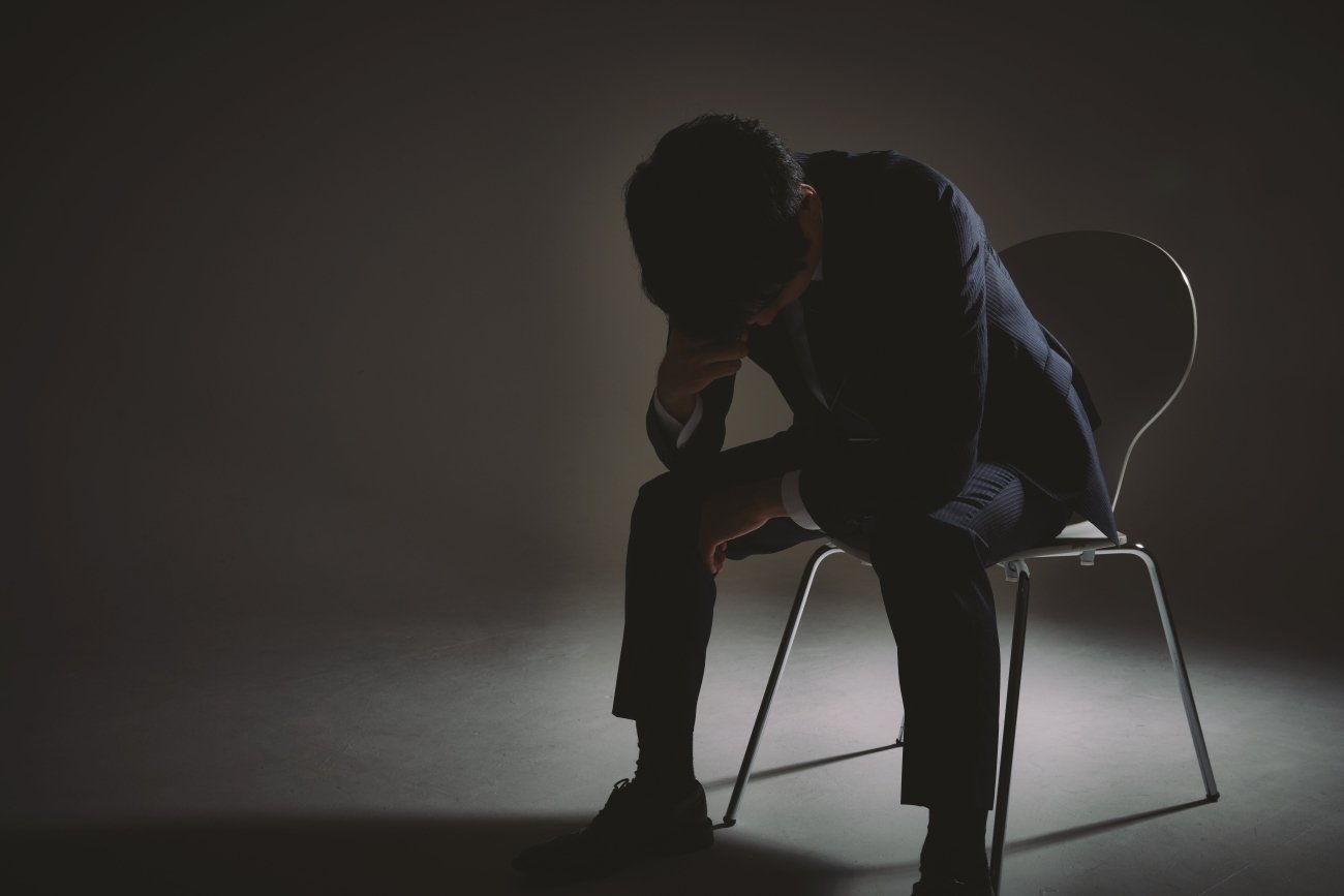 職場の出世しない人は「異動先の不満を言う」。出世する人はどうする？