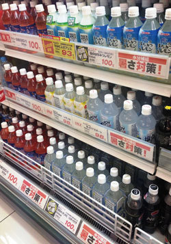 夏の飲料市場に新分野が誕生<br />熱中症対策飲料が販売急増中