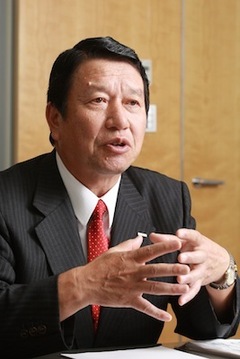 ＮＴＴドコモ・山田隆持社長インタビュー通信トラフィックだけに依存しない“総合サービス企業”を目指す