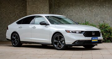 まさに目からウロコ…！最新ホンダ・アコードで度肝を抜かれたワケ【試乗記】