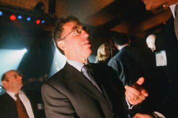 83歳の著名投資家、マスク氏最大の信奉者