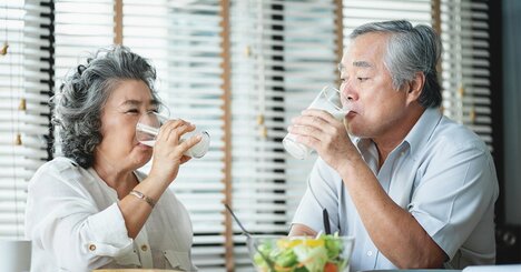 中高年が絶対足りない栄養素、水代わりに毎日飲むべきものとは？【医師が解説】