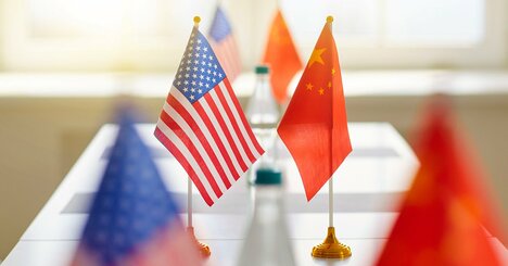 米中「AI冷戦」の均衡いつまで続く？日本企業に迫る「2026年のリスク」とは