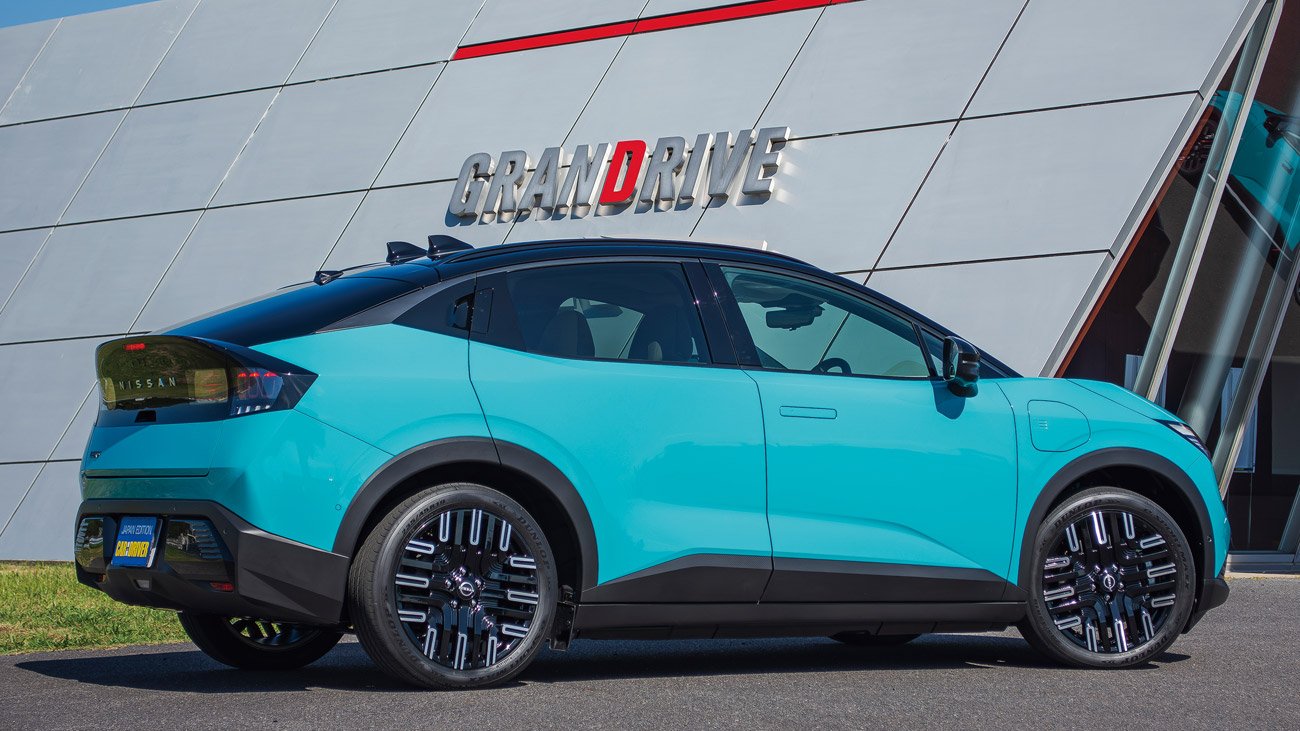 日産リーフB7 Gリアビュー