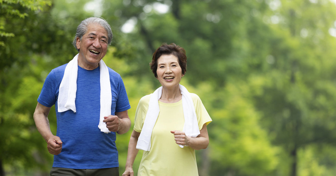 うつぶせになれますか 100歳まで自分で歩ける体にするために今から始めてほしいこと うつぶせ1分で健康になる コリ 痛み 歪みが消えて体がラクになる ダイヤモンド オンライン