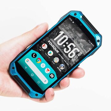 超タフネススマホの2年ぶりの新モデル、au「TORQUE G04」をチェック