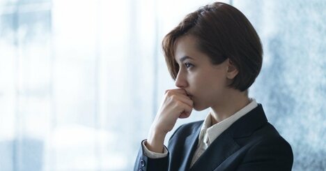 【自己否定ループ】「自分を責めてしまう人」が気づかない思考の罠・ワースト1