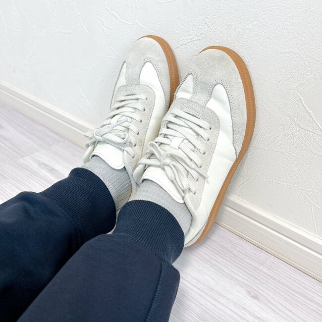 「これ無しで冬は乗り越えられない」ユニクロの“まるで履く毛布”がスッキリ見えして楽ちん!「夫婦でリピート買い」「こんなにも暖かいんだと感動」