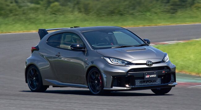 トヨタGRヤリス・RZハイパフォーマンス・エアロパフォーマンスパッケージ