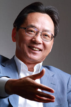 EPSホールディングス会長・巌浩氏