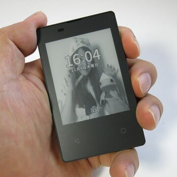 ドコモ「カードケータイ」はウワサどおり物欲を煽ってくる!