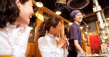 グルメサイトの星「0.5差」で予約に大差、ほぼ同じ評価の店なのになぜ？