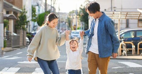 「子どもを不幸にする親」の“2つの間違い”とは？著名な心理学者が解説