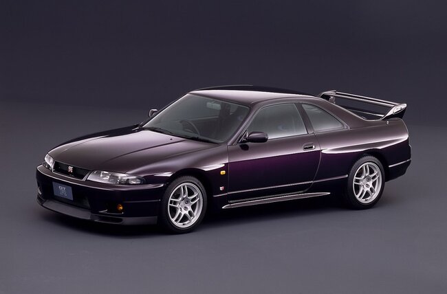 R33