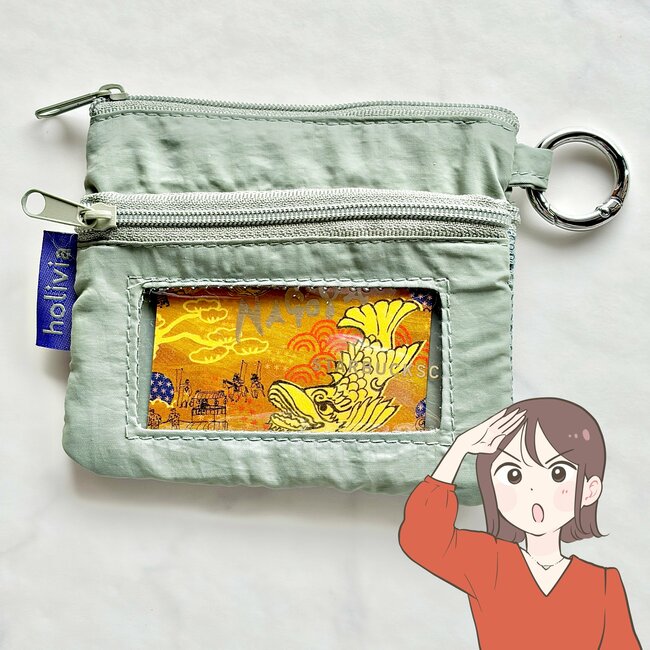 カードや診察券が20枚入った！3COINSの“ポケットたくさんミニ財布”手ぶらで持ち歩けて天才！「メッシュで使いやすそう」「色も可愛い」