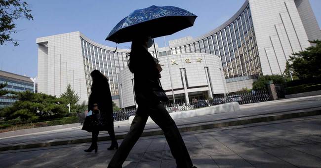 中国の貸出金利引き下げ策、企業の資金難救うか