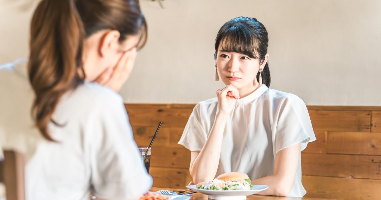 フランスで「最近どう？」に愚痴を返したら、相手が困った理由