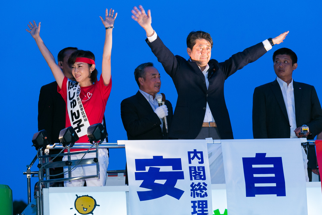 自民勝利はきわどいか、攻防続く参院選の行方