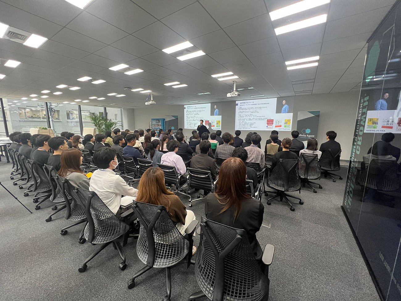 二流の社長は社員に「この本を読め」と勧めるだけ。では一流の社長は、社員が自ら本の内容を実践するために何をしている？