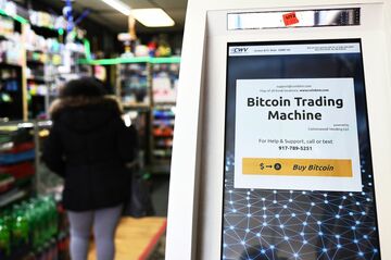 ビットコイン決済、勢いに乗れないのはなぜか