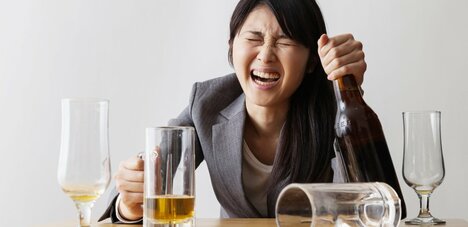 嫌われる上司が会社の飲み会の「店員との会話」で無意識にやっている超残念な行動・ワースト1