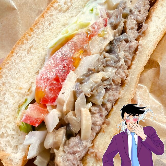 「美味しすぎて100個食べたい」バーガーキングの“豪快すぎる限定バーガー”が絶賛の嵐！「1番うまいやつ」「一生やってくれませんか？」《実食レビュー》