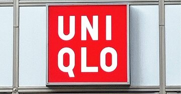 「3枚購入しました」「毎日着てます」ユニクロの“楽ちんブラウス”がとんでもない名品だった…!「ラクに綺麗見えが叶う」「体の線も拾いません」《購入レビュー》