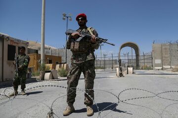 アフガン軍崩壊、監視不足が一因＝米報告書
