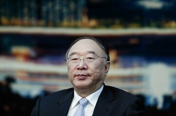 中国政治の「起き上がりこぼし」失脚　習氏の切迫感の表れか