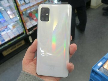 4眼カメラ搭載で約4万3000円！ 高コスパのミドルスマホ「Galaxy A51」