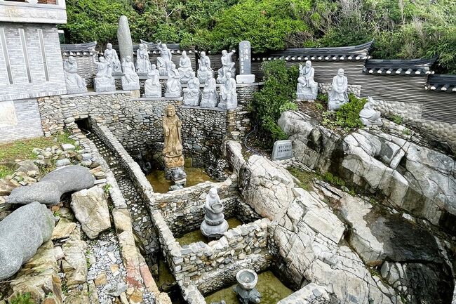 韓国・釜山で絶対行きたい！世界一高い場所のスタバ、願いが叶う最強パワースポット…