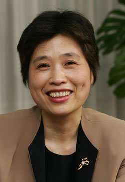 「日本は尖閣問題を教訓にして、<br />不確実性に悩む中国の“もう1つの顔”を理解せよ」<br />―中国経済の専門家 呉 軍華・日本総研理事が提言!